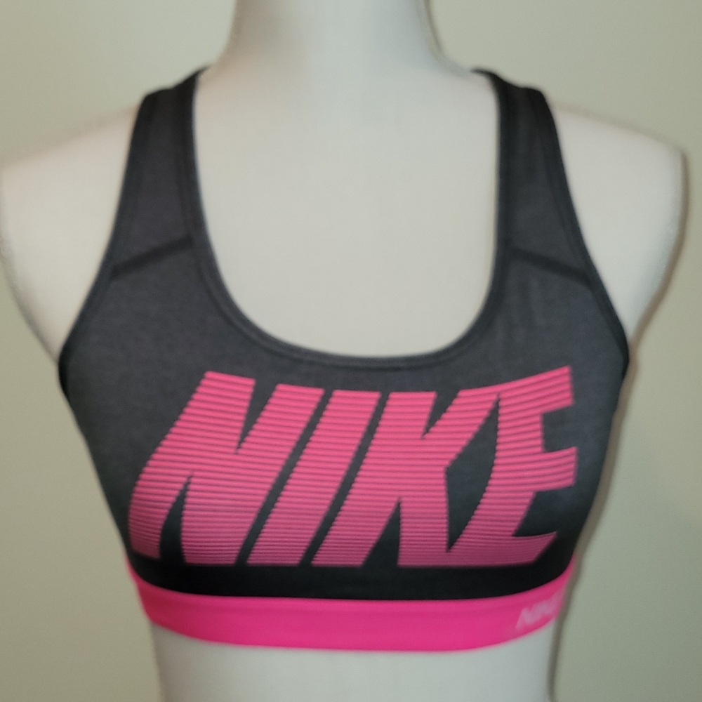 NIKE Pro Women's Classic Dri-Fit Sports Bra, NWT, Small